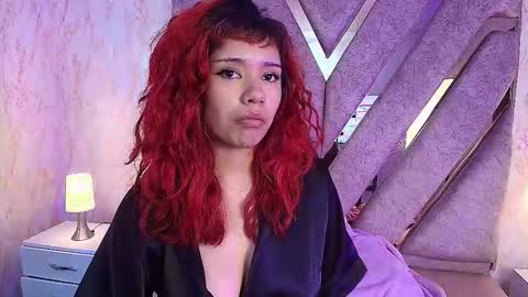 red_pandaa online show from February 5, 7:00 am