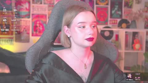 QUEEN OF EVIL online show from January 22, 9:22 pm