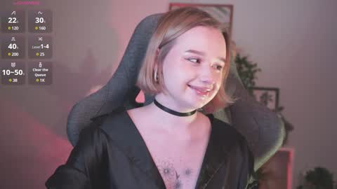 QUEEN OF EVIL online show from January 8, 10:06 pm