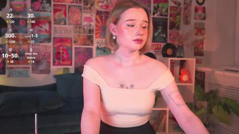 QUEEN OF EVIL online show from February 20, 2:18 am