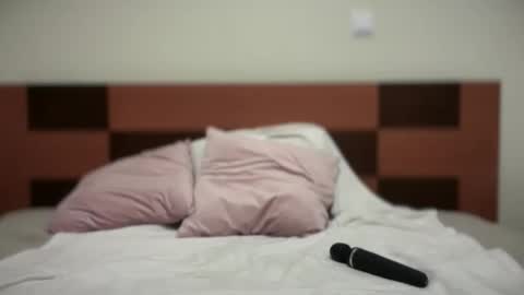 reddgirll online show from November 8, 10:53 am