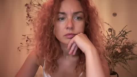 reddgirll online show from October 2, 8:47 pm