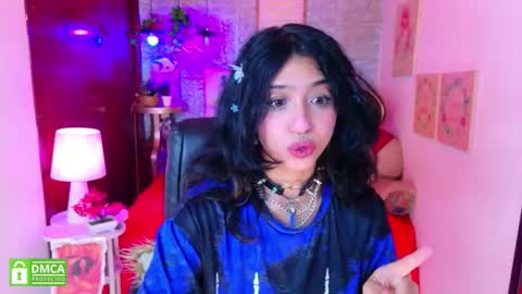 Lili Lopez online show from January 14, 8:14 pm