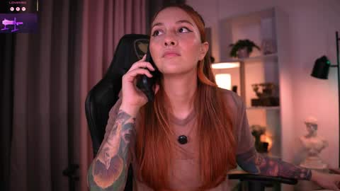 Red Jasmine online show from May 29, 11:46 pm