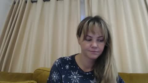 Snapshot of redjessica chatting on October 7, 6:18 am RedJessica online show from October 7, 6:18 am