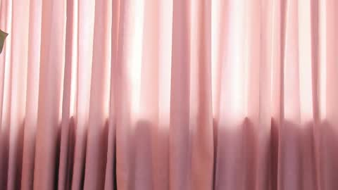 Snapshot of redmeloddy chatting on February 18, 7:54 pm Meloddy online show from February 18, 7:54 pm