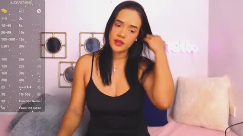 regina1819 online show from February 10, 1:03 am