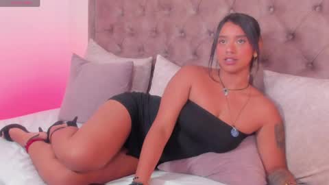 Regina  online show from May 9, 12:12 am