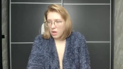 Regina online show from February 1, 4:24 am