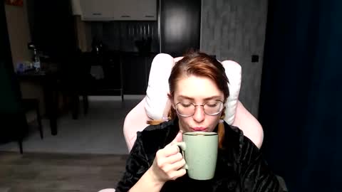 Regina online show from November 14, 1:49 am