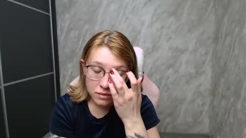 Regina online show from February 21, 4:48 pm