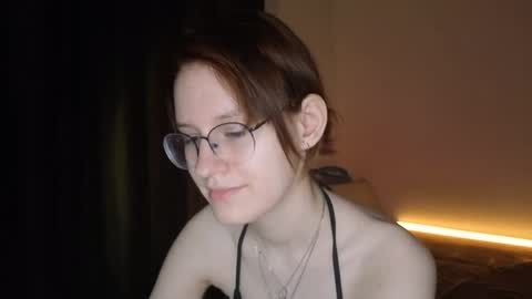 Claire online show from May 26, 7:13 pm