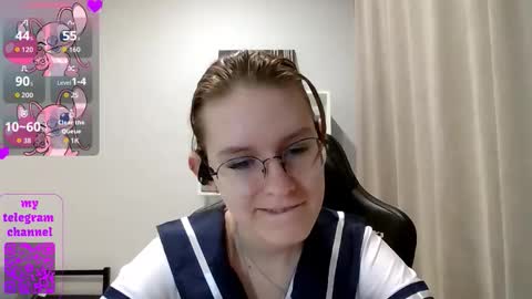 Claire online show from March 7, 6:15 pm