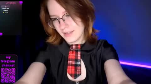 Claire online show from May 4, 7:39 pm