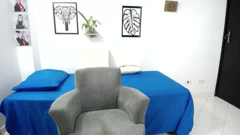 Renata Salinas online show from January 16, 10:12 pm