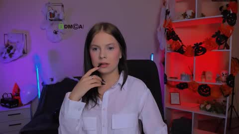 renata_sweety online show from October 29, 10:08 am