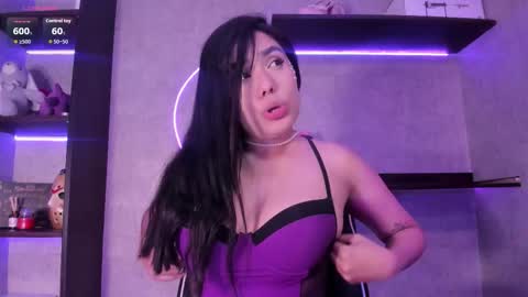 renataleclair online show from February 25, 6:28 pm