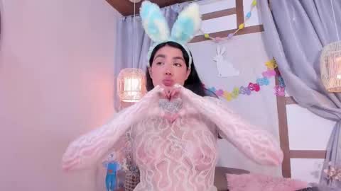 renataleclair online show from March 26, 5:36 pm