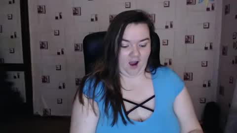 renataoia online show from February 1, 3:18 pm