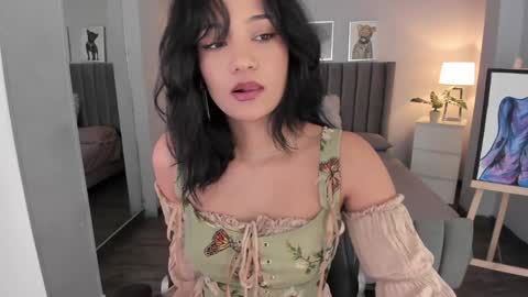 Renee Shelby online show from December 4, 9:35 pm