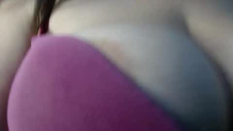 Snapshot of renesmee_tanner chatting on February 11, 8:20 pm renesmee tanner online show from February 11, 8:20 pm