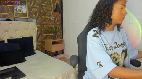 Reshi online show from March 23, 6:25 pm