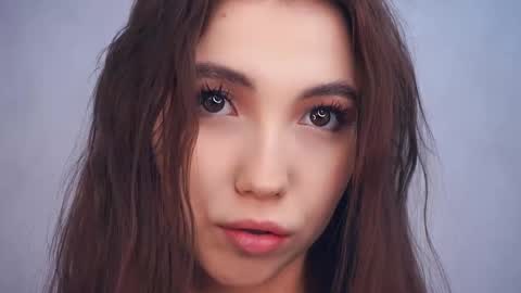 Olivia online show from March 20, 10:25 pm