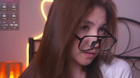 Olivia online show from April 5, 8:19 pm