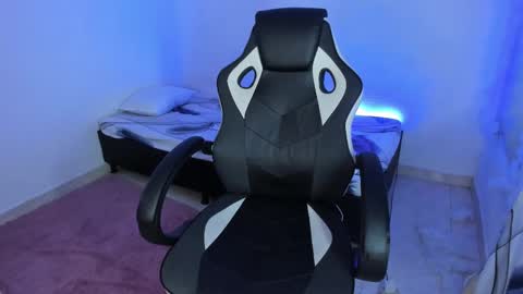 RianaK online show from March 12, 5:35 am