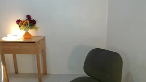 Rica online show from March 24, 1:05 pm