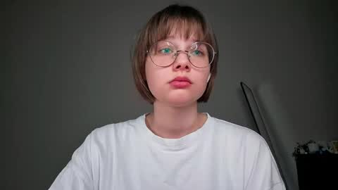 Luna online show from May 20, 6:16 pm