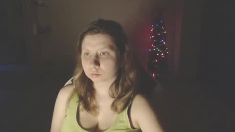 Emily online show from January 4, 1:42 pm