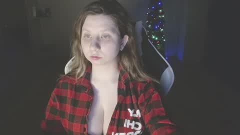 Emily online show from January 9, 6:15 pm