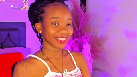 Snapshot of rihana_hot01 chatting on February 21, 1:44 am ri ri online show from February 21, 1:44 am