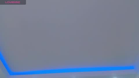 riley_dolly online show from May 10, 5:31 am