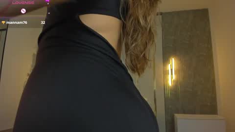 Riley Sierra online show from January 14, 12:32 pm