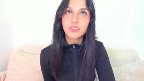 riley_tin online show from March 3, 4:43 pm