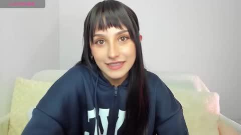 riley_tin online show from November 20, 7:26 pm