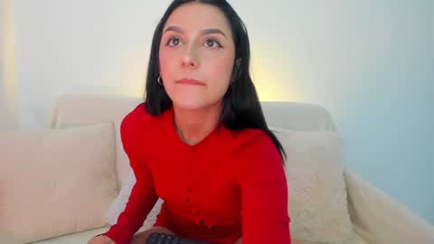 riley_tin online show from December 24, 1:16 am