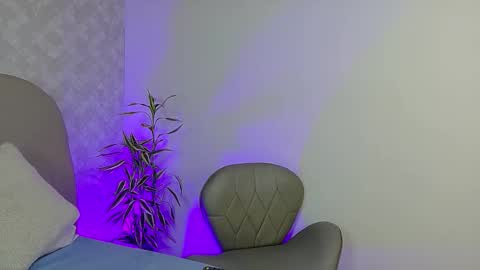 Rilley Allen online show from November 12, 8:07 pm