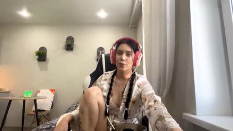 Emily online show from September 23, 8:23 am