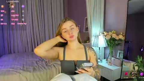 rina_panic online show from June 29, 1:12 am