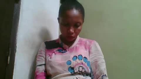 rinah654271 online show from May 20, 2:52 am