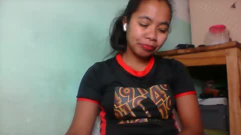 rinah856024 online show from May 26, 6:07 pm