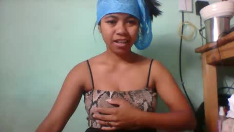 rinah856024 online show from November 12, 3:04 am