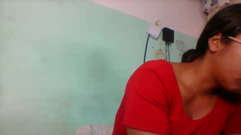 rinah856024 online show from May 16, 11:20 am