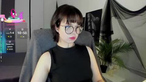 Alice online show from May 25, 9:03 pm