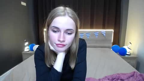 ritakiskis online show from October 2, 9:09 pm