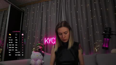 Rita online show from May 11, 10:29 pm