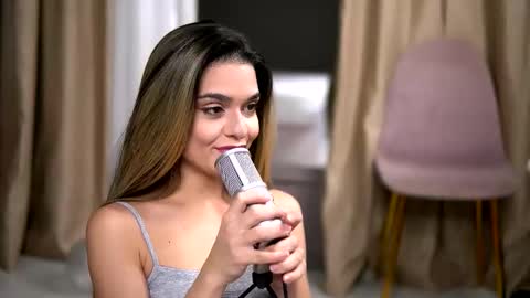 Roberta online show from November 17, 11:11 am